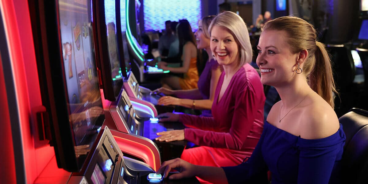 Slot categories overview with clear labels and 8E88 branding
